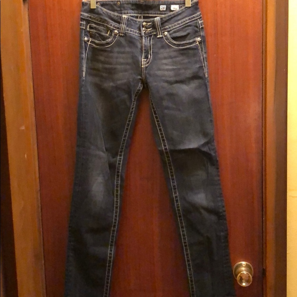Jeans